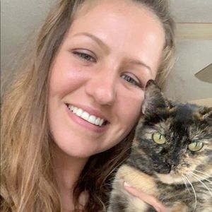 Meet your Posher, Savanna